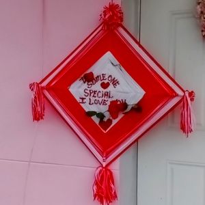 A wall hanging someone special I love you frame.